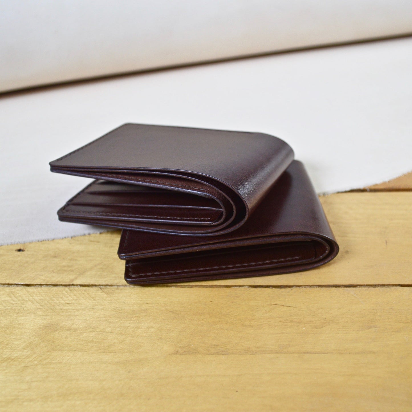 Classic Wallet - Mahogany - Clearance