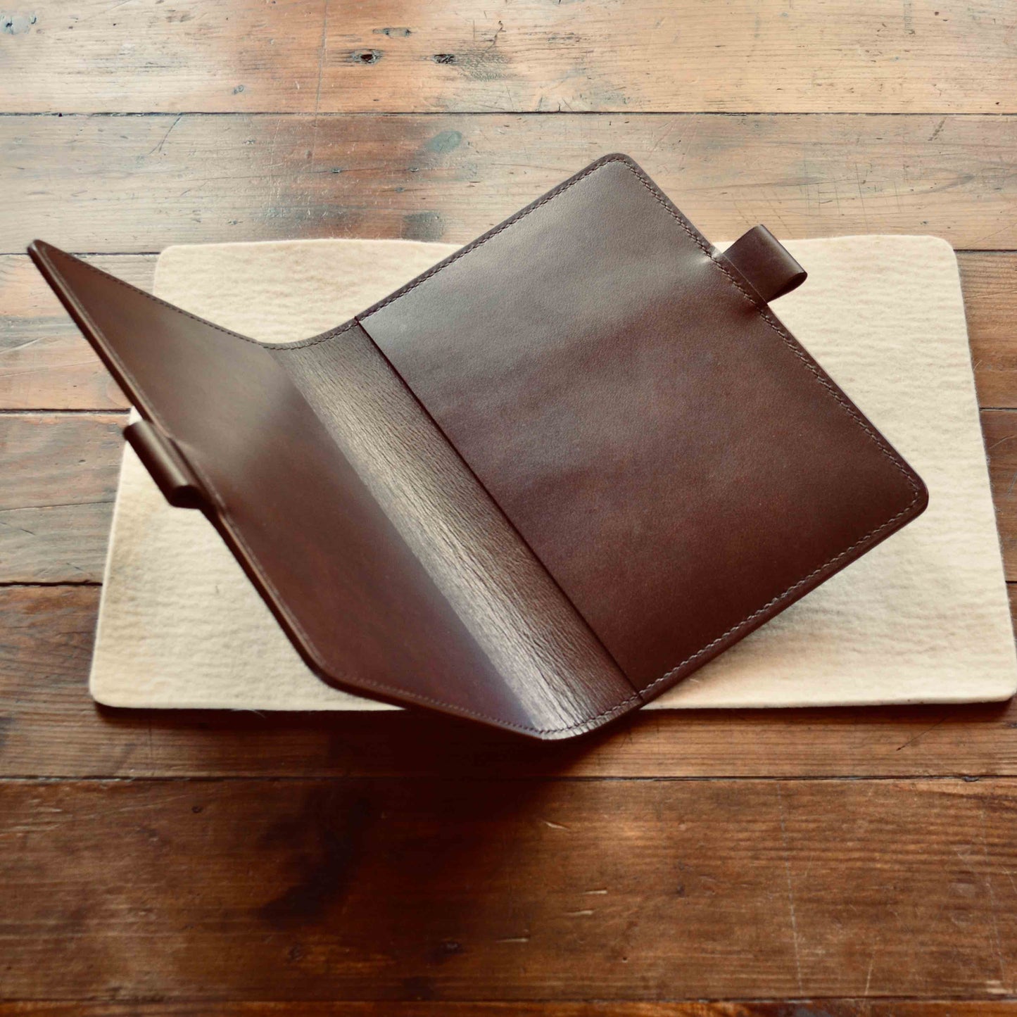 FlatLay Leather Cover for Notebook