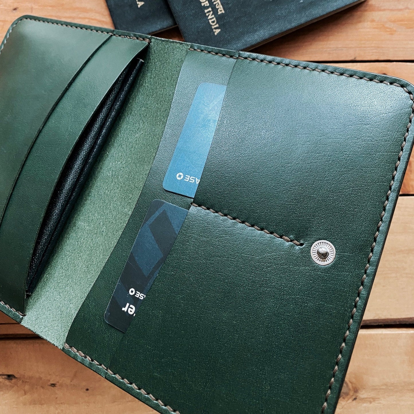 Large Passport Wallet - Racing Green - Clearance