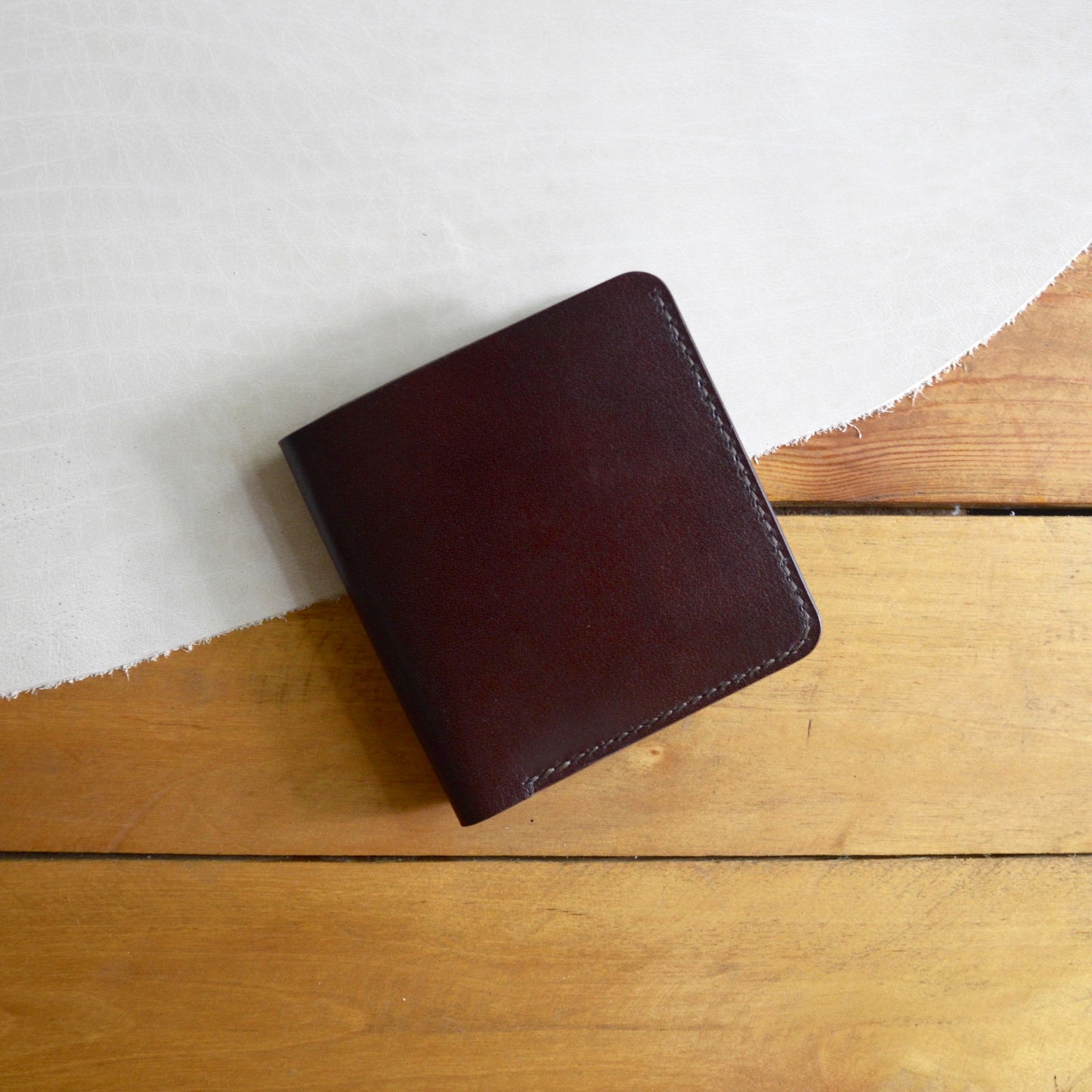 Slim Bifold No. 1 - Mahogany