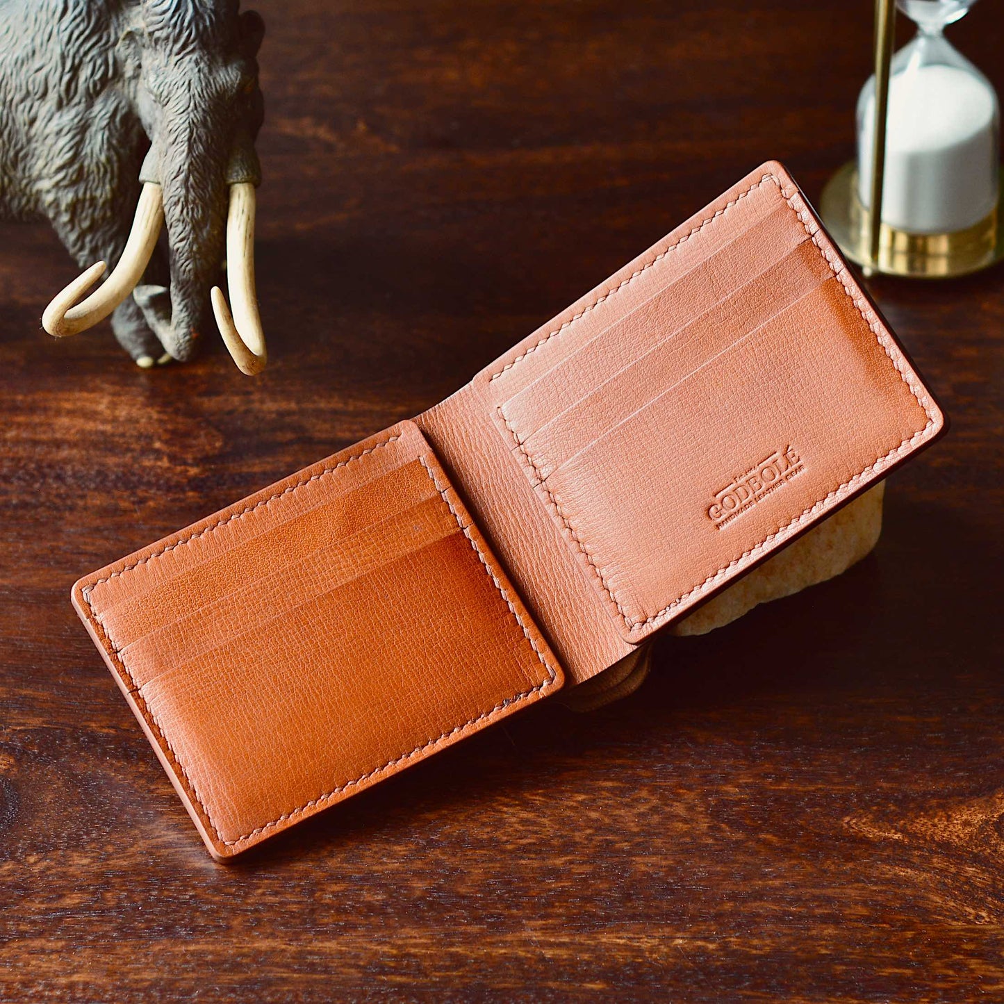 Classic Wallet - Chestnut