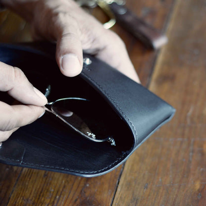 Vault Sunglasses Case