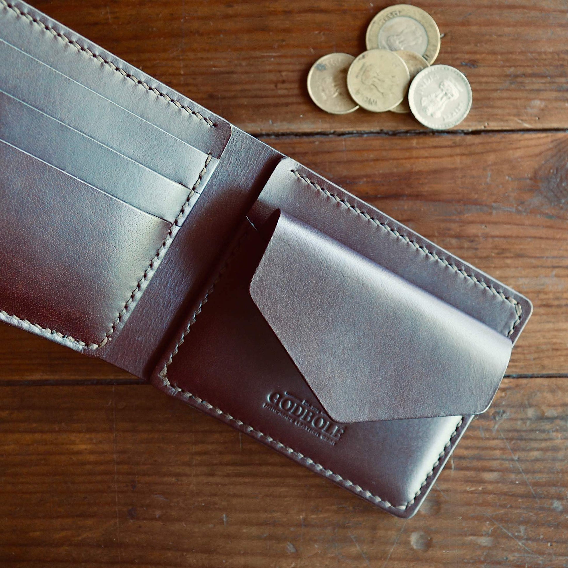 Round Leather Coin Pouch - Holds Coins, Cash & Cards, Zippered - Black Onyx - Personalized Holiday Gifts, Leatherology