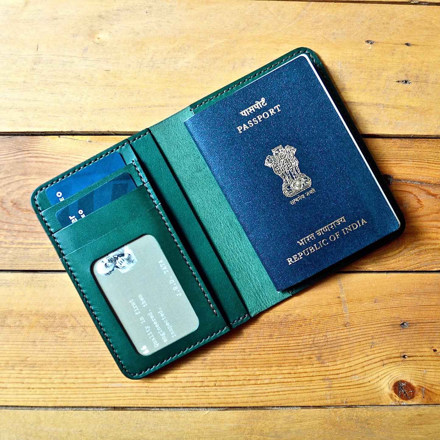 Compact Passport Wallet - Racing Green